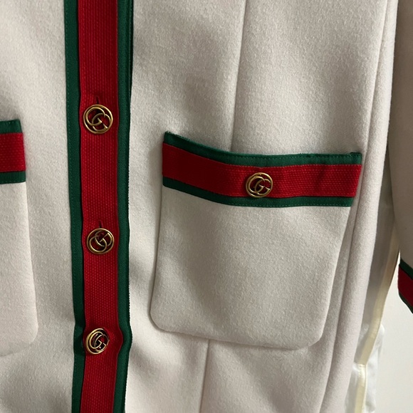 Gucci Web Wool White Coat with Red and Green Accents 40 4 - Picture 2 of 12